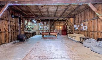 46 Stone Gate Dr, North Kingstown, RI 02852