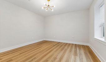 6101 BERKSHIRE Dr, Bethesda, MD 20814