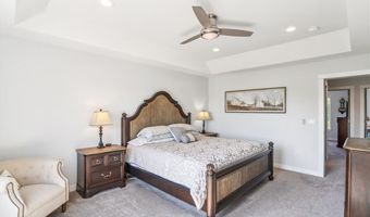 1180 Ivy Ln, North Liberty, IA 52317