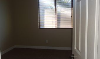 1575 W PELICAN Ct, Chandler, AZ 85286