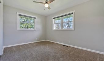 300 Homeworth Rd, Alliance, OH 44601