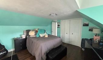 54 S Emerson Ave, Amity Harbor, NY 11701