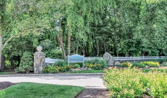 51 Faith Ln 51, Danbury, CT 06810