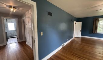 1207 8th St, Aurora, NE 68818