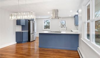 1755 Ten Rod Rd, North Kingstown, RI 02852