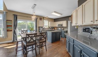 2316 Loop Rd, Algonquin, IL 60102