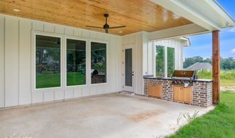 192 St Andrews Ln, Benton, LA 71006