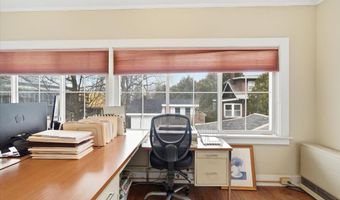 308 College St, Burlington, VT 05401