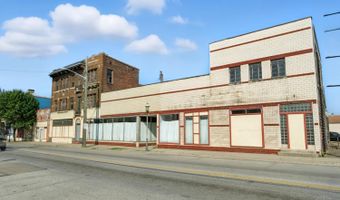 6105 Vine St, Cincinnati, OH 45216