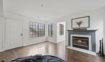 6009 MERSEY OAKS Way 4A, Alexandria, VA 22315