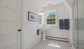 202 Mansfield Ave, Darien, CT 06820