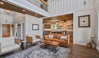 722 Lakeshore Dr, Autaugaville, AL 36003