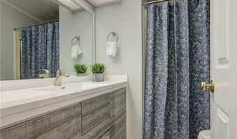 572 Dolphin Cir, Barefoot Bay, FL 32976