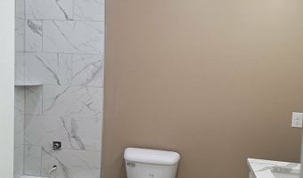 155 Peach Ln, Baxley, GA 31513