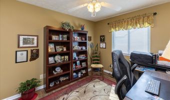 7420 Glensford Dr, Avon, IN 46123