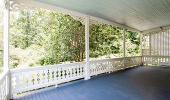 2345 Seagraves Mill Rd, Hull, GA 30646