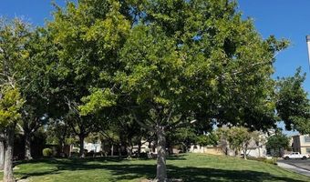 2699 Thornview St, Las Vegas, NV 89135