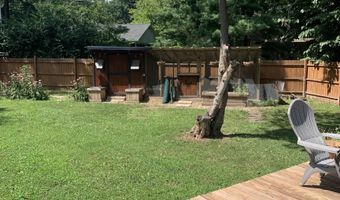 8422 Kankakee Ct, Indianapolis, IN 46217