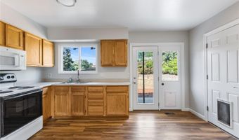 2452 S Kittredge Way, Aurora, CO 80013