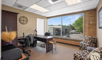 906 Broadwater Ave, Billings, MT 59101