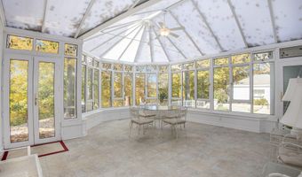 7540 Alaska Rdg SE, Alto, MI 49302