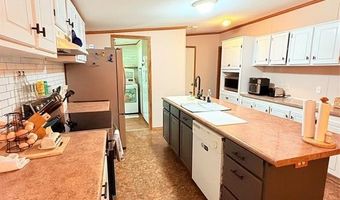 4701 Quiet Acres Rd, Blanchard, LA 71107