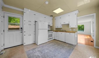 3421 Tieszen Ave, Anchorage, AK 99516