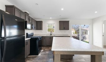 550 S Main St, Brattleboro, VT 05301