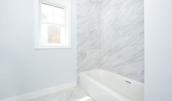 70 Northfield Dr, Bridgeport, CT 06606