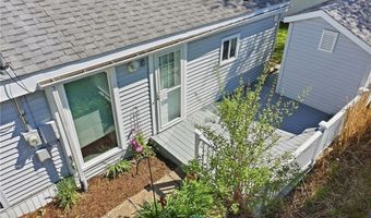 5825 Lake Rd, Ashtabula, OH 44004
