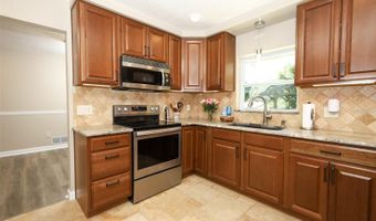 524 ALPINE St, Altamonte Springs, FL 32701