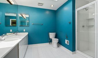 6828 WINTER Ln, Annandale, VA 22003