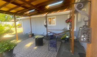 420 FIR St, Brookings, OR 97415