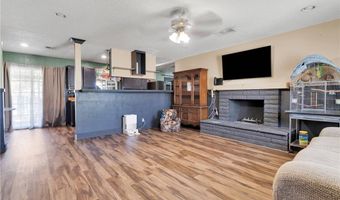 13144 Algonquin Rd, Apple Valley, CA 92308