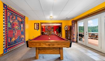 21580 Moonlight Bay Rd, Abingdon, VA 24211