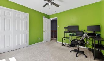 567 Brook Meadow Dr, Ballwin, MO 63021