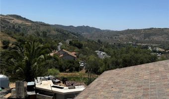 8904 Nelson Way, Escondido, CA 92026
