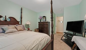 1403 Old Briar Trl, Auburn, IN 46706