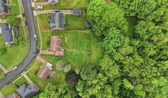 2207 Ridgevue Ave, Aliquippa, PA 15001