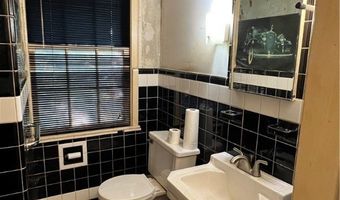 6450 Lake Rd W, Ashtabula, OH 44004