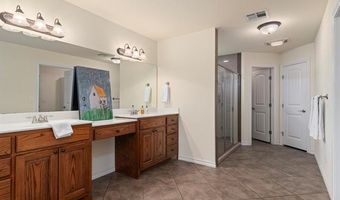 5817 Woodland Rd, Bartlesville, OK 74006