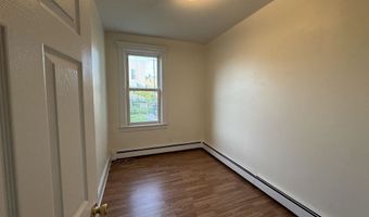 35 E 26TH St, Bayonne, NJ 07002