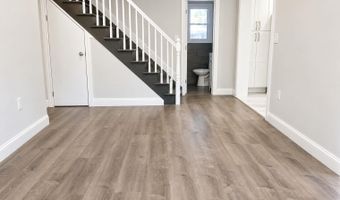 165 Cedar St, Amityville, NY 11701
