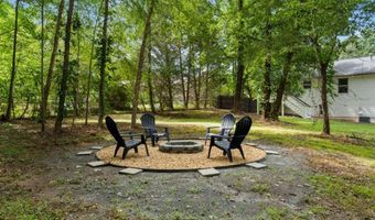 4553 Mars Ct NW, Acworth, GA 30101