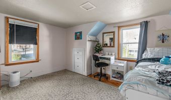 215 E WINNEBAGO St, Appleton, WI 54911