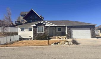 280 Juniper St, Buffalo, WY 82834