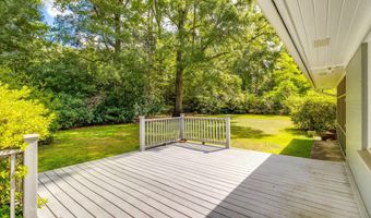 1916 Forest Dr, Camden, SC 29020