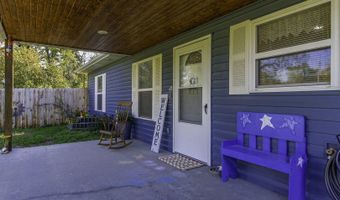 440 W Walnut St, Auxvasse, MO 65231