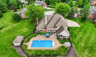 6040 White Ash Ct, Avon, IN 46123