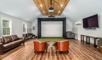 70 Obtuse Hill Rd, Brookfield, CT 06804
